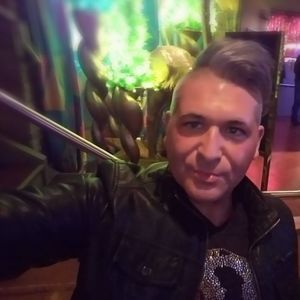 Meet your Posher, Marc